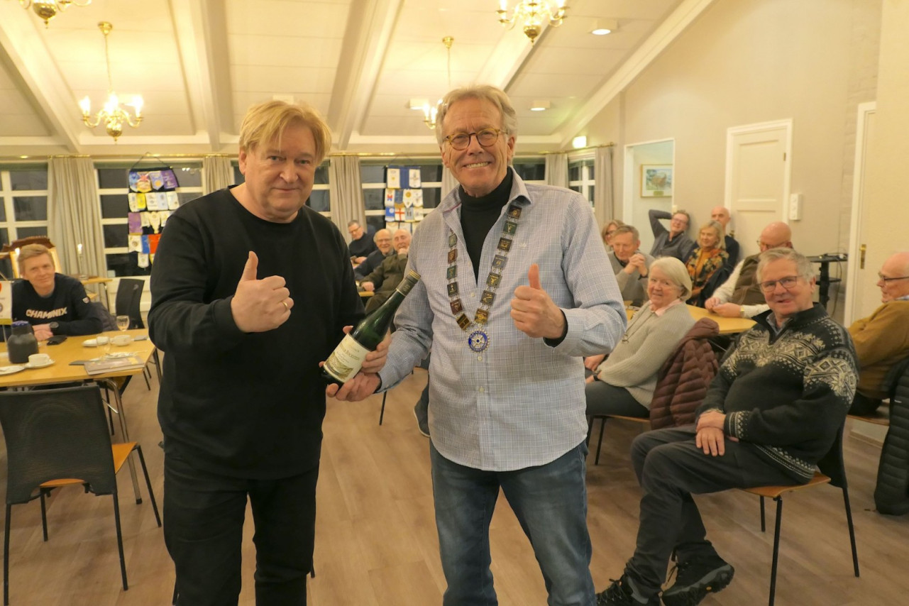 JØRN HOEL MED NY KOKEBOK